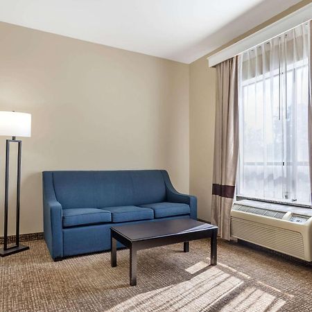 Comfort Suites Old Town Спринг Екстериор снимка
